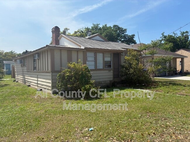 property at 1200 Kaley Ave