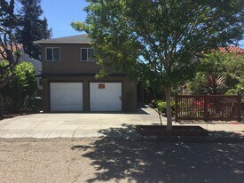 6117 Monadnock Way, Unit 6117 Monadnock Way in Oakland, CA - Building Photo