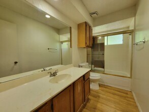 7821 Estates Way in Rowlett, TX - Building Photo - Building Photo