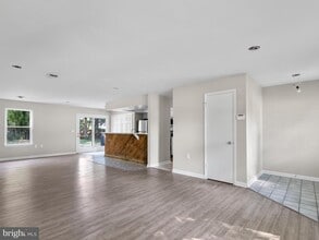 7410 Boyd Ct in Easton, MD - Building Photo - Building Photo