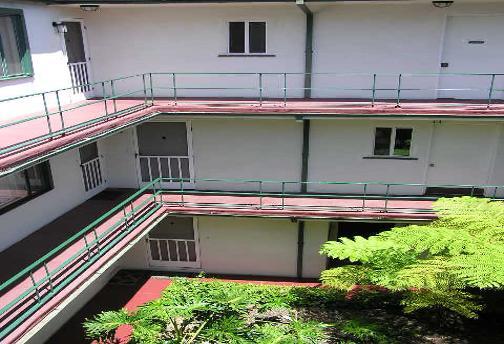 425 N Doheny Dr in Beverly Hills, CA - Building Photo - Building Photo