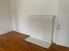 1333 Laurel St, Unit 1331 in Baton Rouge, LA - Building Photo - Building Photo