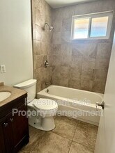 10105 Cedar Springs Dr in Santee, CA - Building Photo - Building Photo