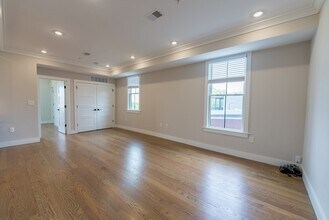 464 Sumner St, Unit #Room in Boston, MA - Building Photo - Building Photo