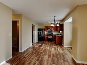 5785 Chase Run in Galloway, OH - Foto de edificio - Building Photo