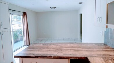 3531 SW 94th Ave in Miami, FL - Building Photo - Building Photo