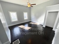 3176 River Rd - 4