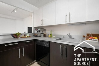 1120 N La Salle Dr in Chicago, IL - Building Photo - Building Photo