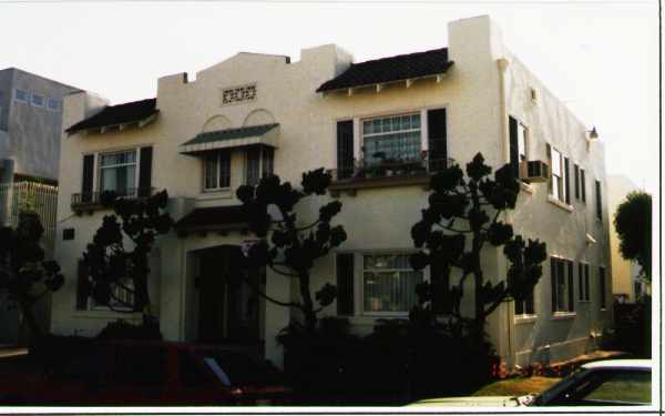 825-833 Atlantic Ave in Long Beach, CA - Building Photo - Building Photo