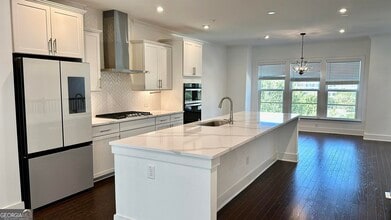 533 Whitlox Rd NW in Atlanta, GA - Building Photo - Building Photo