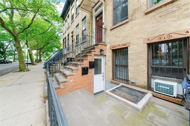 property at 490 19th St