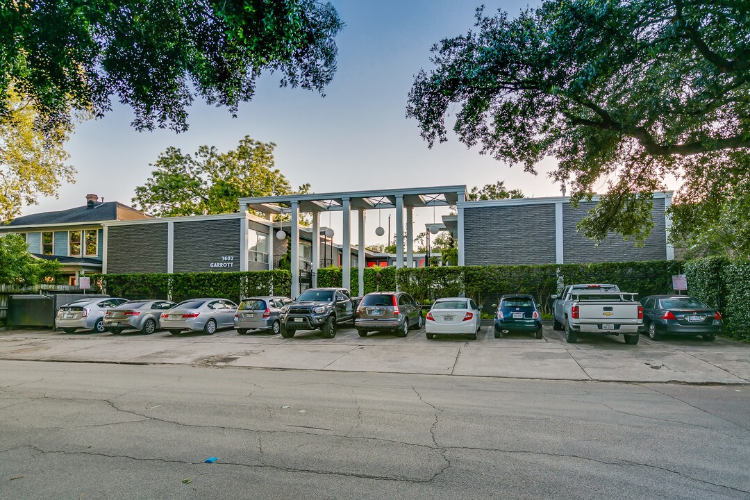 3602 Garrott St in Houston, TX - Building Photo