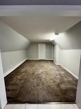 316 Wayne Ave in Ellwood City, PA - Building Photo - Building Photo