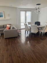 1625 Wellesley Ave in Los Angeles, CA - Building Photo - Building Photo