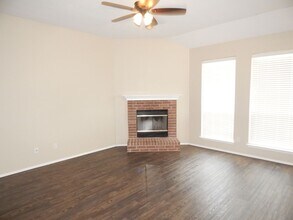 202 Ash Dr in Bullard, TX - Building Photo - Building Photo