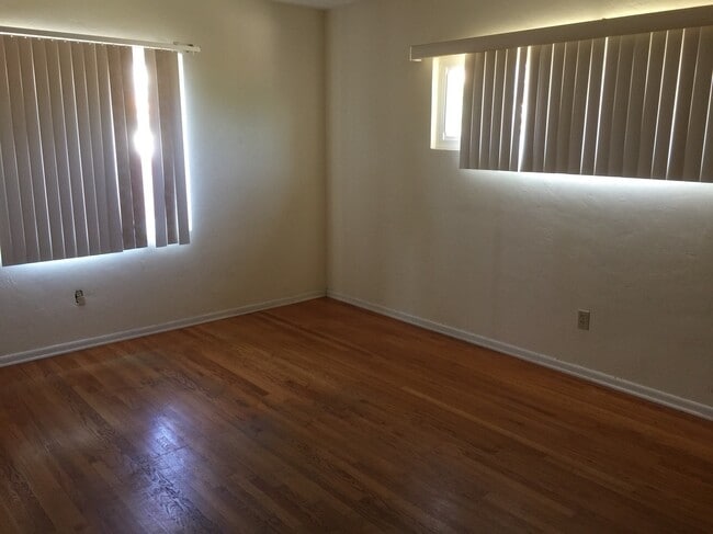 5104 63rd St in San Diego, CA - Building Photo - Building Photo