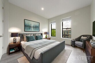 Giant 1 BED in Bushwick! in Brooklyn, NY - Building Photo - Building Photo