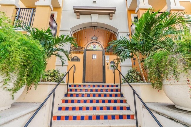 200 4th Ave S in St. Petersburg, FL - Building Photo - Building Photo