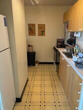 1 E University Pky, Unit 808 in Baltimore, MD - Building Photo - Building Photo