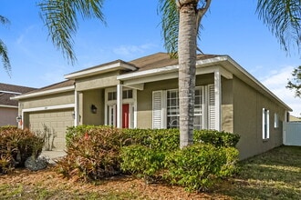 2061 Ribbon Falls Pkwy in Orlando, FL - Building Photo - Building Photo