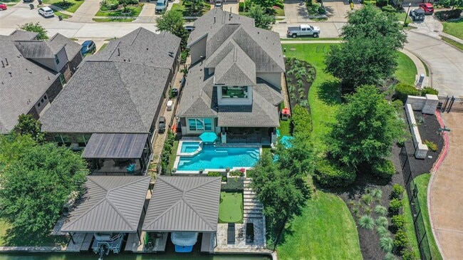 property at 17922 Spoke Hollow Ct