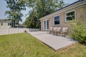 9305 Pine View Ln in Clinton, MD - Building Photo - Building Photo