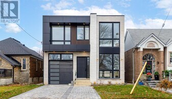 24 Twenty First St in Toronto, ON - Building Photo