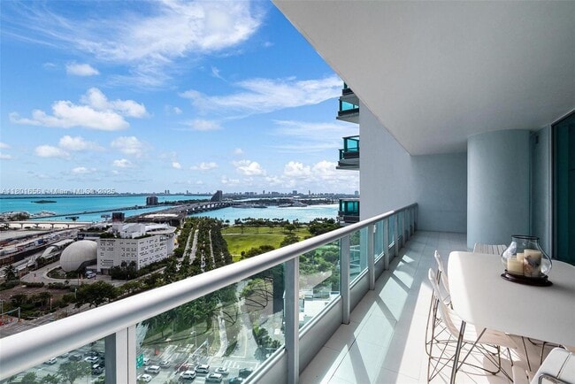 property at 900 Biscayne Blvd