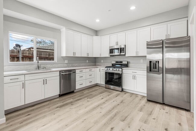 property at 2086 Kearney Ave