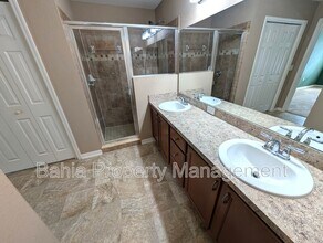 722 Vineyard Reserve Ct in Seffner, FL - Building Photo - Building Photo