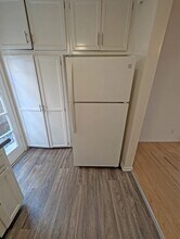 1532 S Bundy Dr in Los Angeles, CA - Building Photo - Building Photo