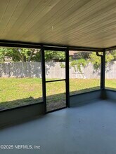 2678 Sunrise Village Dr in Orange Park, FL - Building Photo - Building Photo