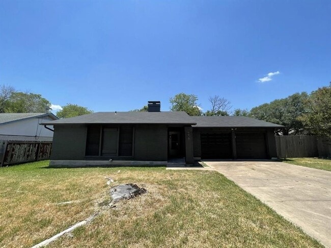 property at 909 Cripple Creek Dr