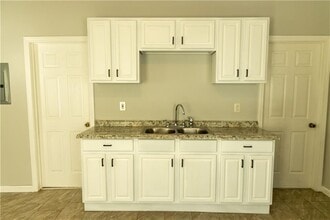 287 Manton Ave in Providence, RI - Foto de edificio - Building Photo