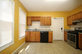 324 Winthrop Ave in New Haven, CT - Building Photo - Building Photo