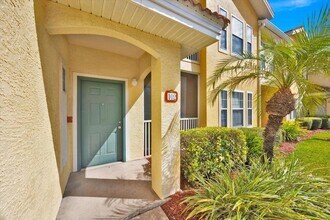 12017 Villanova Dr, Unit 102 in Orlando, FL - Foto de edificio - Building Photo