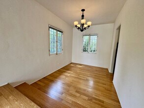 1574 Glenville Dr in Los Angeles, CA - Building Photo - Building Photo