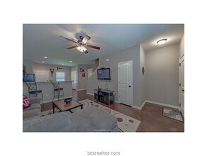 129 Watson St in Bryan, TX - Foto de edificio - Building Photo