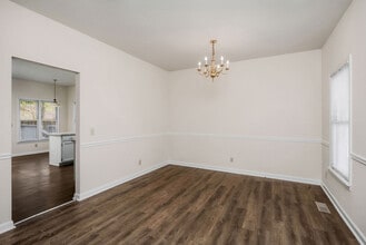 550 W 12th St in Cookeville, TN - Building Photo - Building Photo