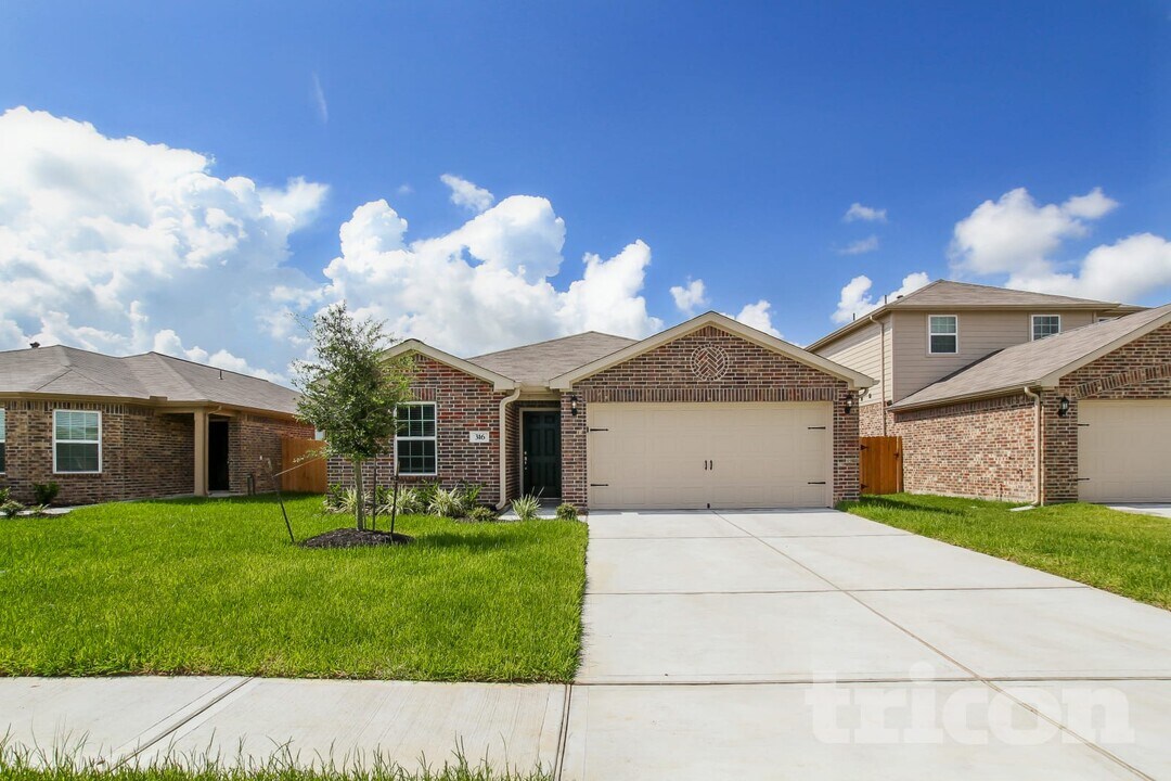 316 Summer Horse Dr in La Marque, TX - Foto de edificio