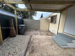 11942 N Branch Rd in Boca Raton, FL - Building Photo - Building Photo