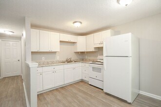 1250 Pall Mall St-Unit -Unit A in Norfolk, VA - Building Photo - Building Photo