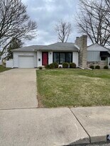 4202 N Devon Ln in Peoria, IL - Building Photo
