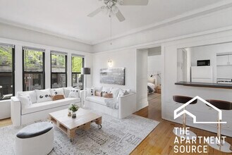 434 W Diversey Pkwy in Chicago, IL - Building Photo - Building Photo