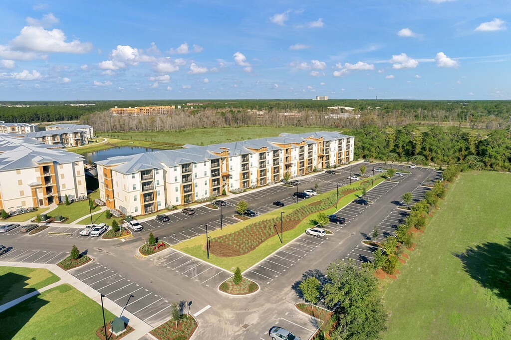 The Reserve at Clyde Morris Landings Apartments in Daytona Beach, FL