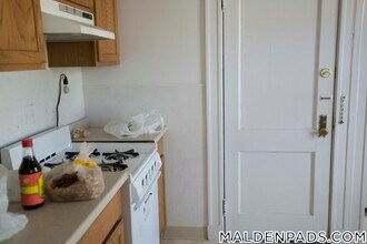 90 Maple St in Malden, MA - Foto de edificio - Building Photo