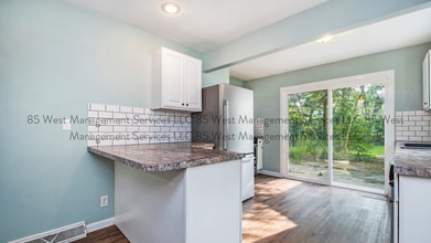 2342 Rosewood Ave SE in Grand Rapids, MI - Building Photo - Building Photo