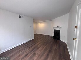 3815 Davis Pl NW in Washington, DC - Building Photo