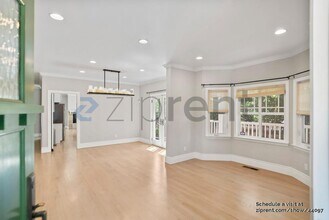 1951 Plymouth St in Mountain View, CA - Building Photo - Building Photo