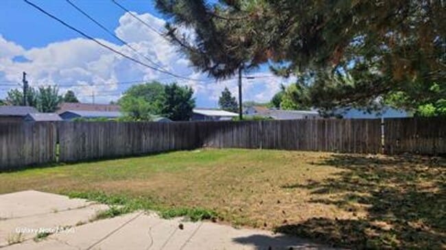 1217 S Juniper St in Nampa, ID - Building Photo - Building Photo